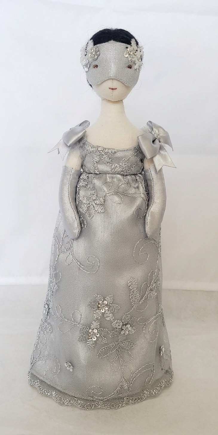DYI ebook Lady in Silver Doll & Dress Step-by-Step Tutorial