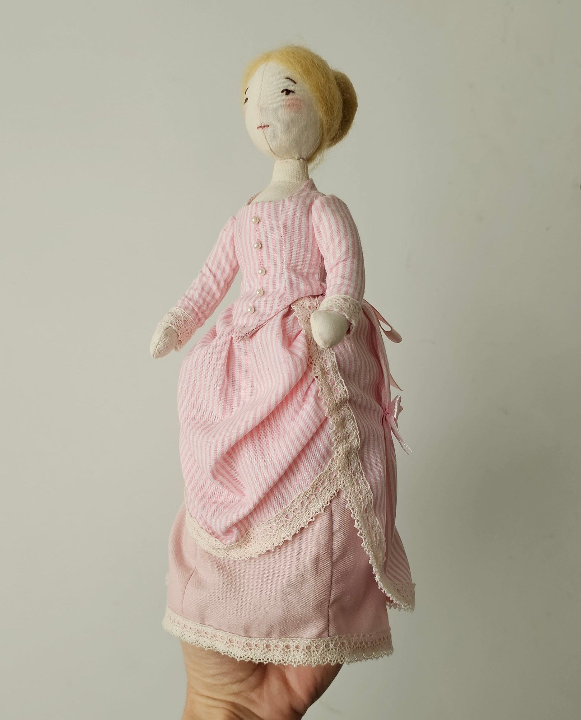 Victorian Bustle Dress for Victorian Doll Tutorial