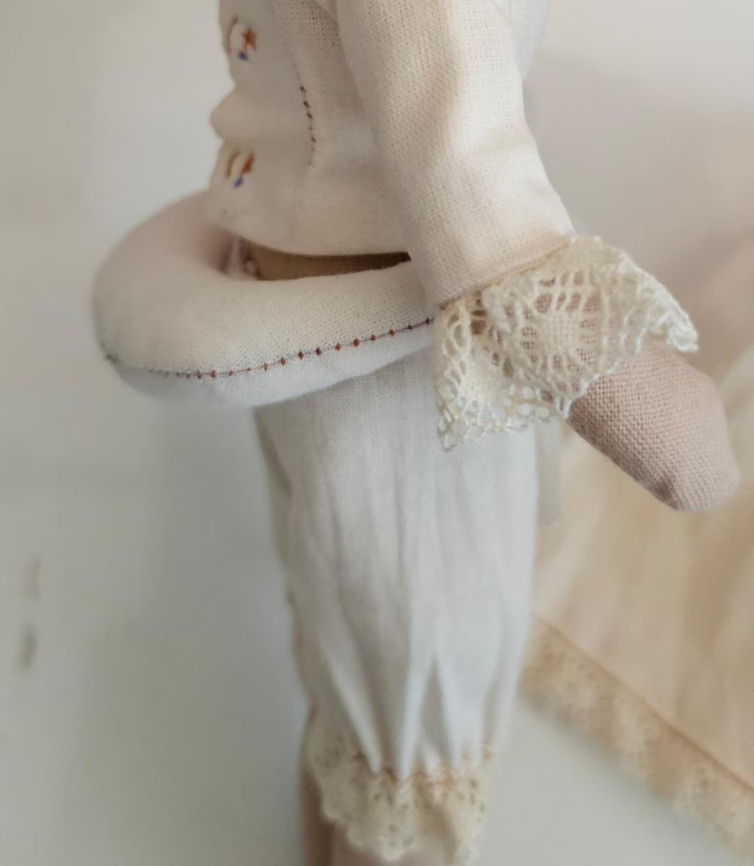 18th Century Dress for Victorian Doll Tutorial